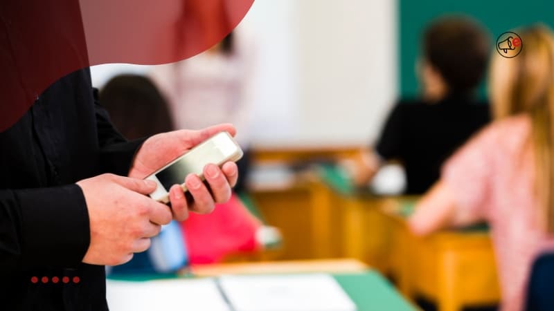 Proibir Celular em Sala de Aula